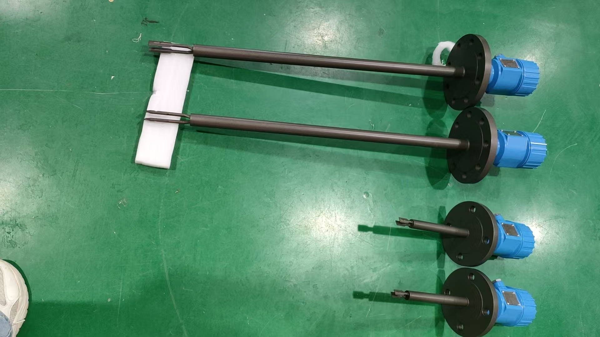 Ultimi casi aziendali 100 Questions About Tuning Fork Level Switches-Part 6 | Materials and Corrosion Prevention 51–60